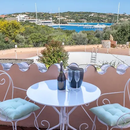 Porto-cervocasa Con Piscina E Vista Yachts *
